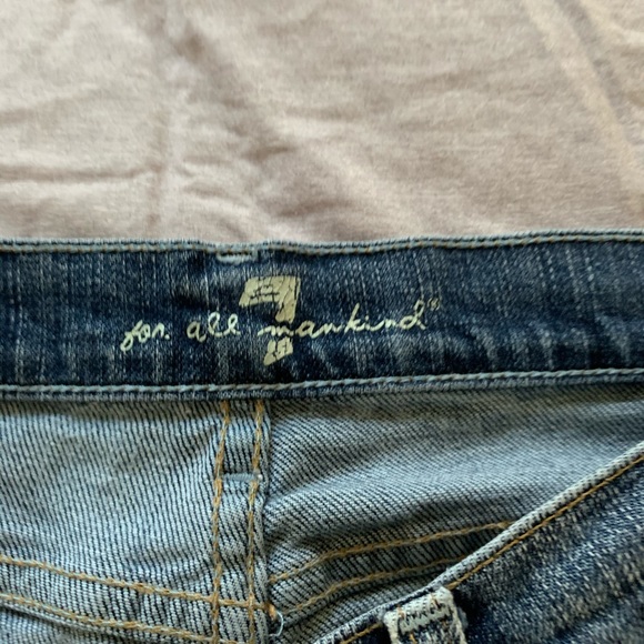 Jeans - Picture 3 of 5